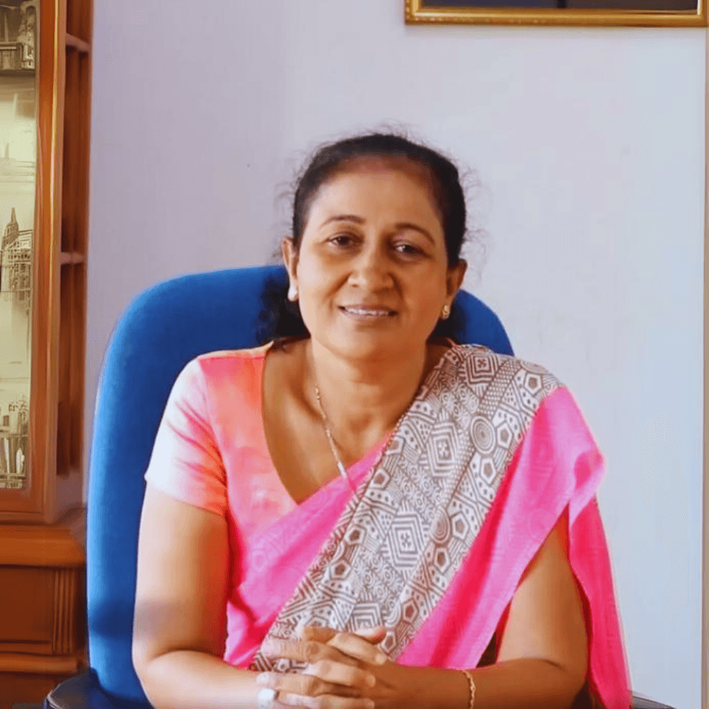 Principle of Mahinda Rajapaksha College Matara